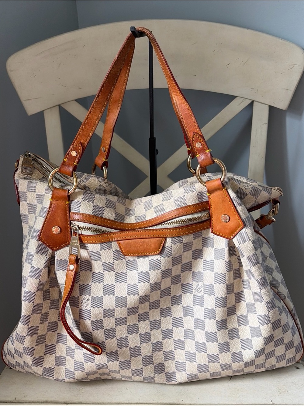 Nice tote bag!
